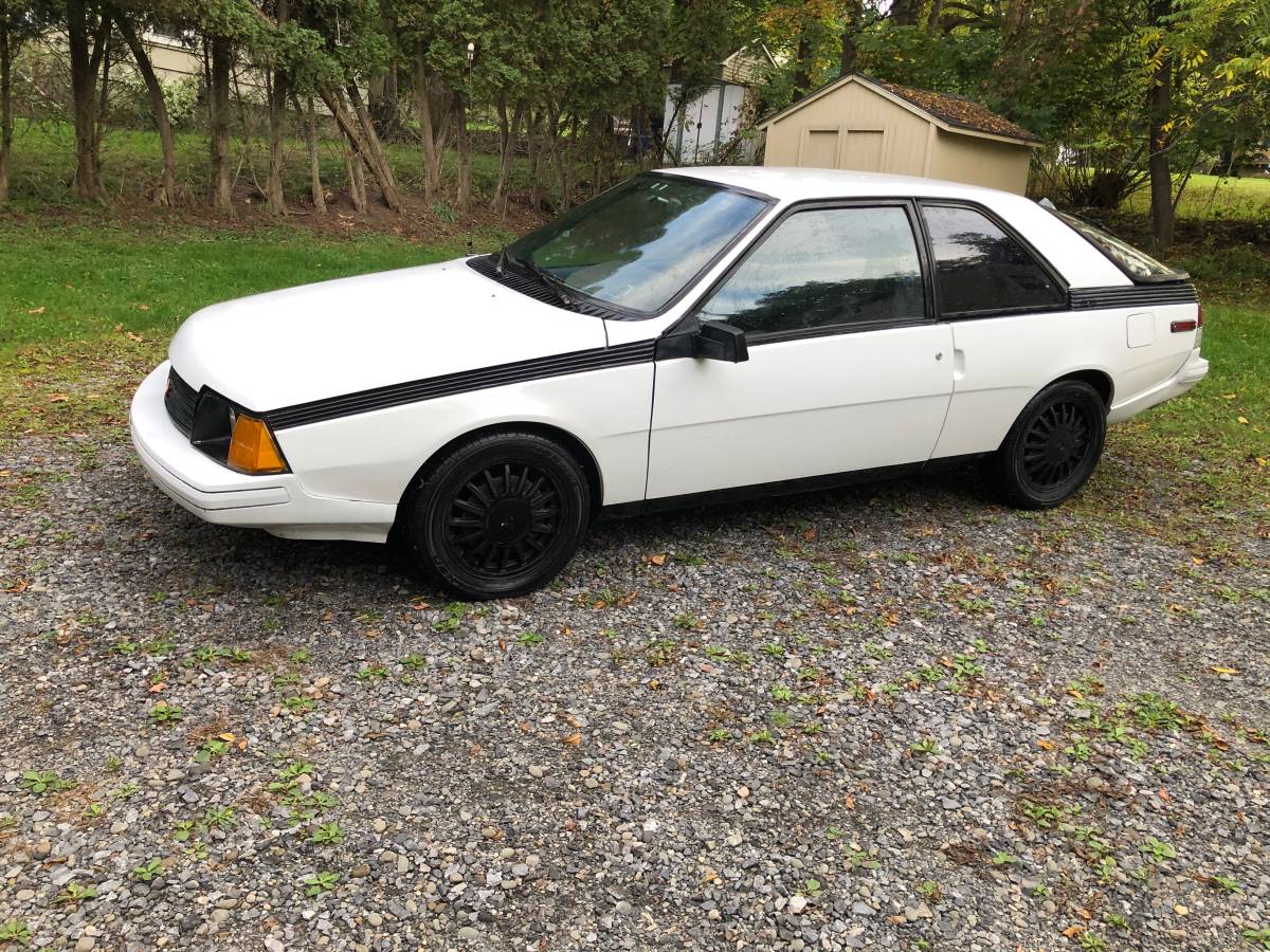 Renault-fuego-1983-white-7