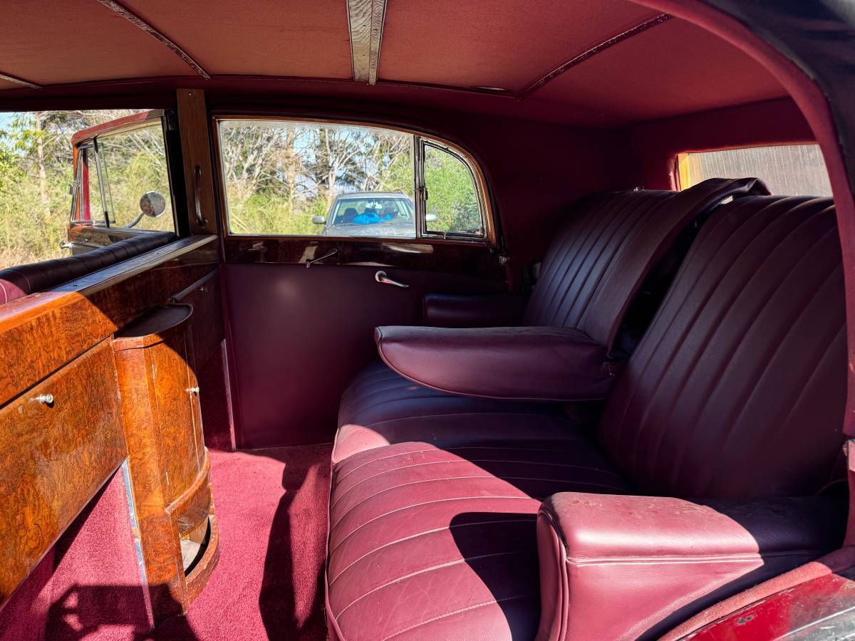 Roll-royce-phantom-iii-1937-custom-12