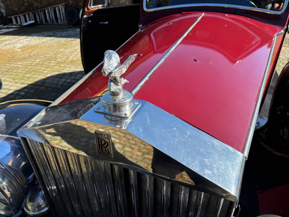 Roll-royce-phantom-iii-1937-custom-16