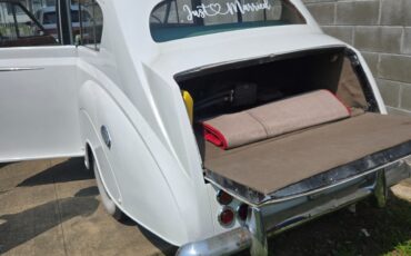 Rolls-Royce-Austin-Princess-1963-limo-2