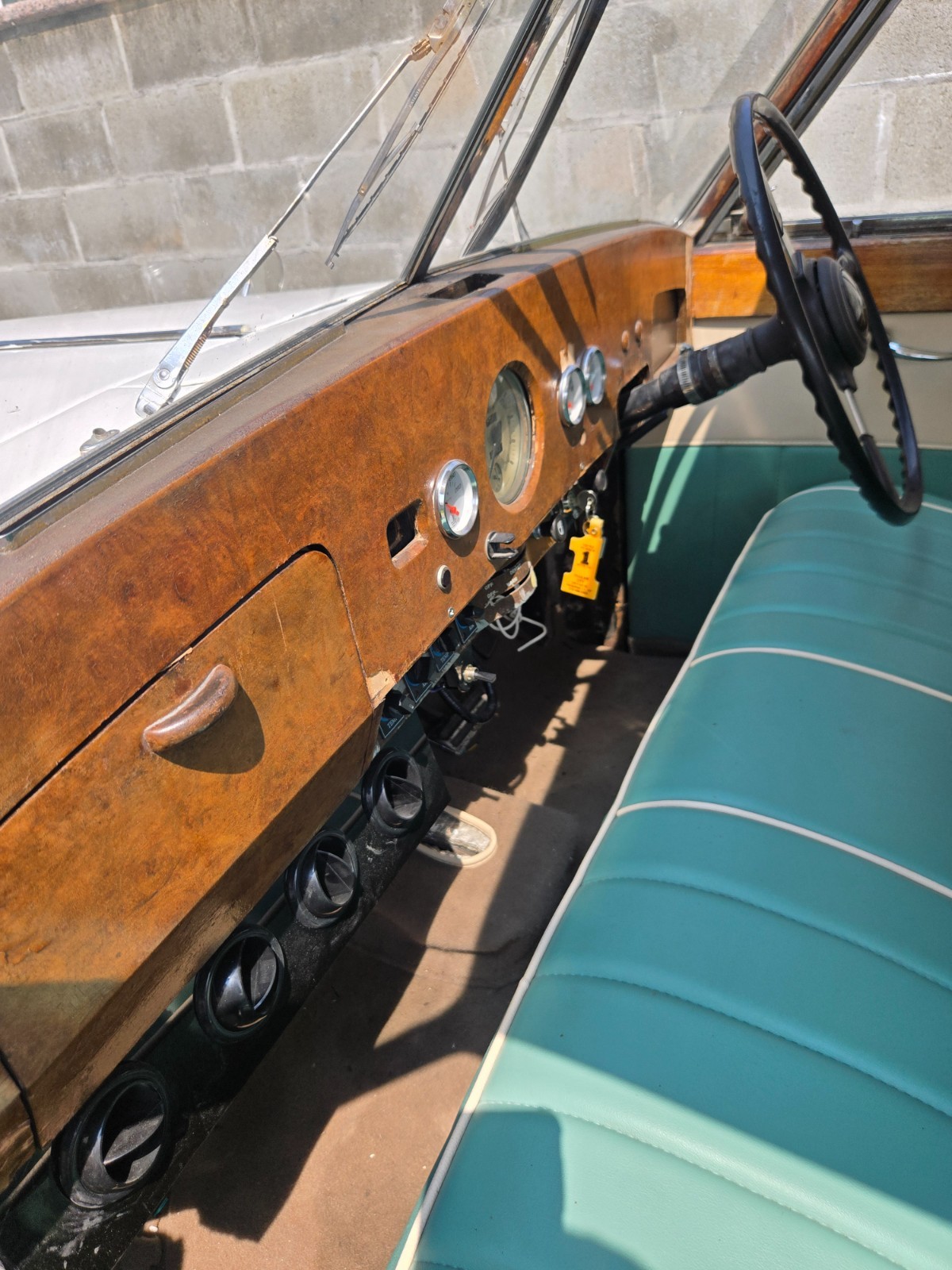 Rolls-Royce-Austin-Princess-1963-limo-6