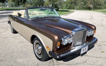 Rolls-Royce-Corniche-1979-convertible-13