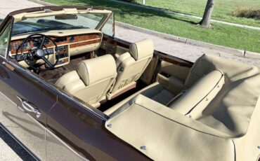 Rolls-Royce-Corniche-1979-convertible-14