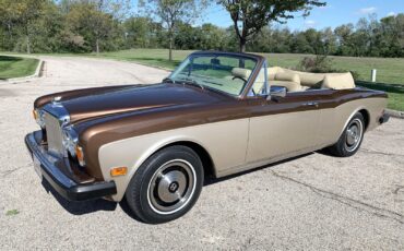 Rolls-Royce-Corniche-1979-convertible-4