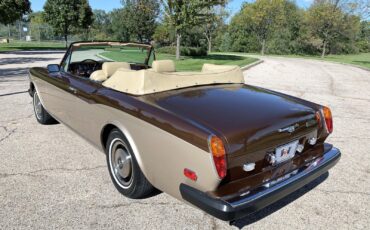 Rolls-Royce-Corniche-1979-convertible-7