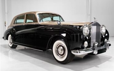 Rolls-Royce-Silver-Cloud-1961-Saloon-3