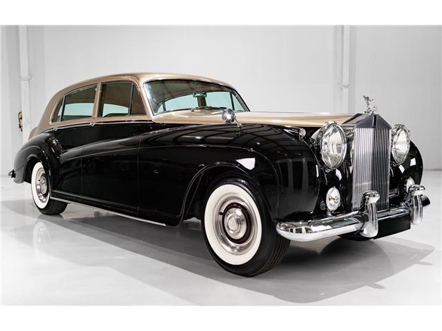 Rolls-Royce-Silver-Cloud-1961-Saloon-3