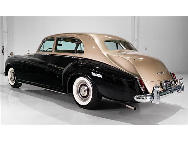 Rolls-Royce-Silver-Cloud-1961-Saloon-7
