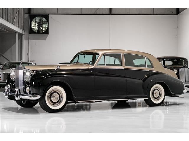 Rolls-Royce-Silver-Cloud-1961-Saloon
