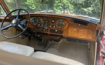 Rolls-Royce-Silver-Cloud-III.-Left-Hand-Drive-1964-Sedan-3