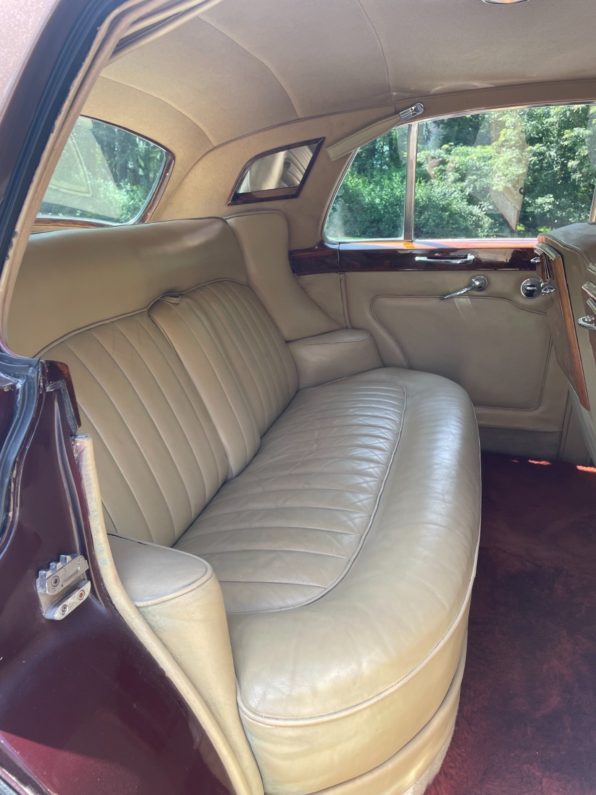 Rolls-Royce-Silver-Cloud-III.-Left-Hand-Drive-1964-Sedan-6