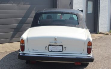 Rolls-Royce-Silver-Shadow-1975-Sedan-6
