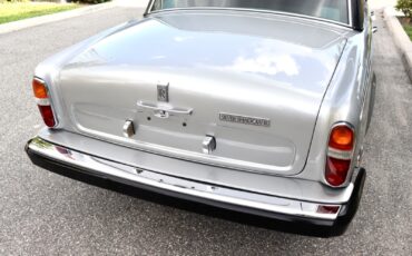 Rolls-Royce-Silver-Shadow-1980-Sedan-10
