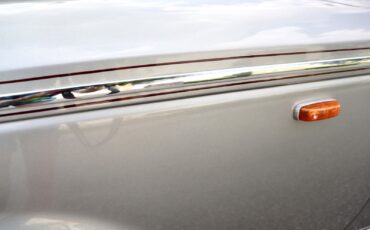 Rolls-Royce-Silver-Shadow-1980-Sedan-14