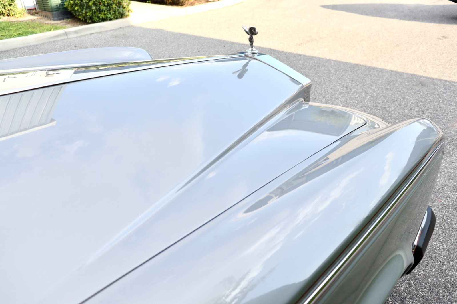 Rolls-Royce-Silver-Shadow-1980-Sedan-17