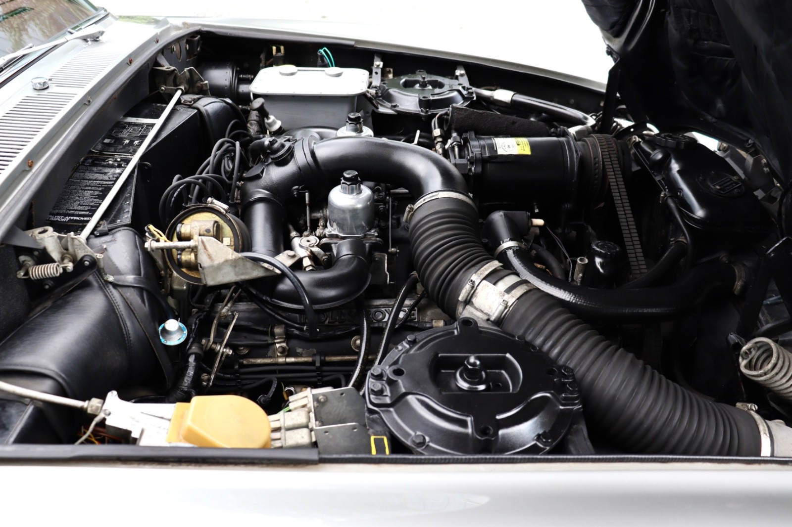 Rolls-Royce-Silver-Shadow-1980-Sedan-34