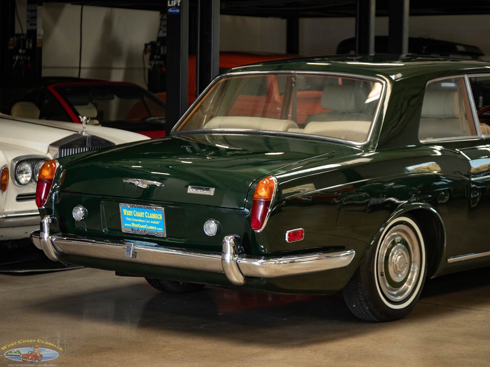 Rolls-Royce-Silver-Shadow-Mulliner-Park-Ward-1969-2-Door-Coupe-23