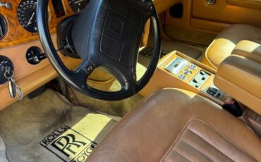 Rolls-Royce-Silver-SpiritSpurDawn-1990-Sedan-12