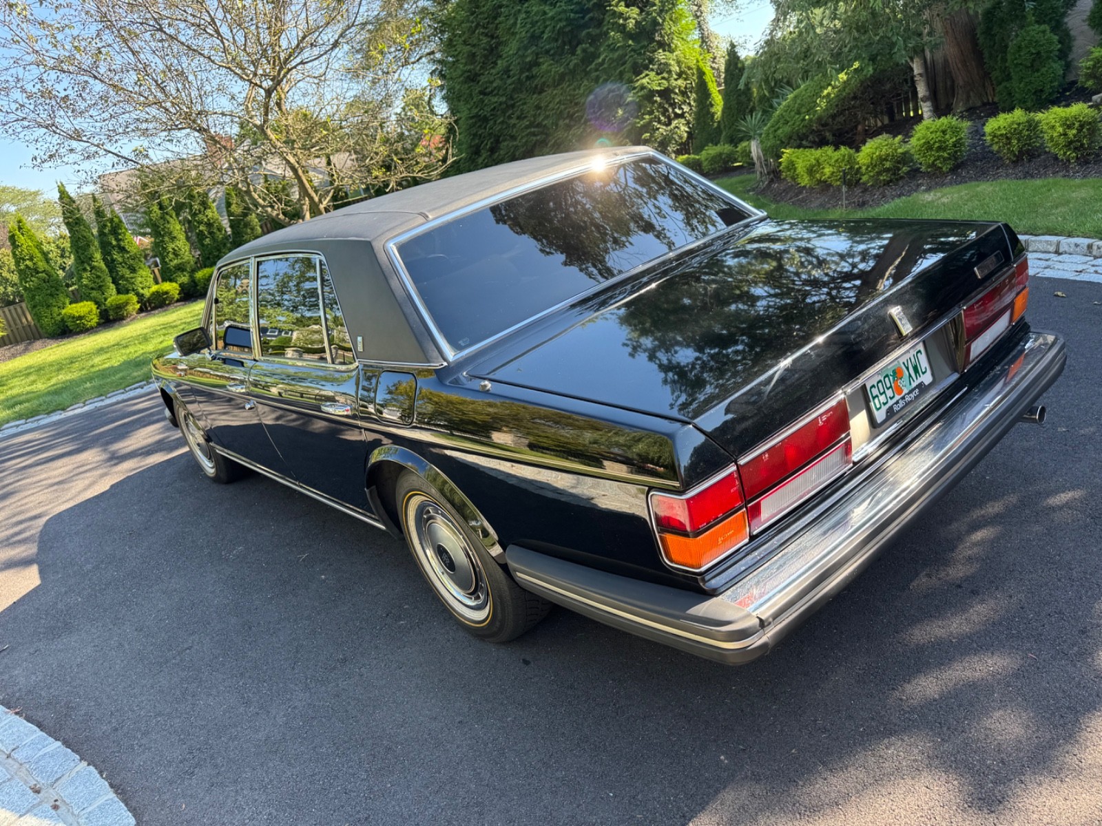 Rolls-Royce-Silver-SpiritSpurDawn-1990-Sedan-5