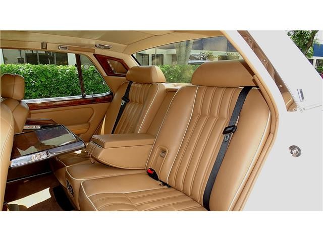 Rolls-Royce-Silver-SpiritSpurDawn-1996-SEDAN-17