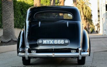 Rolls-Royce-Silver-Wraith-1952-10