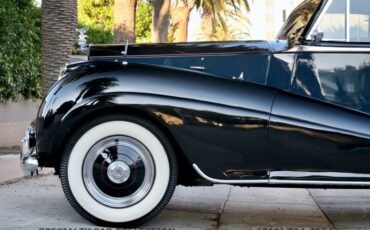 Rolls-Royce-Silver-Wraith-1952-14
