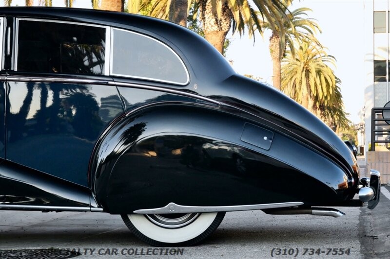 Rolls-Royce-Silver-Wraith-1952-16