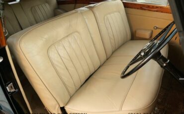 Rolls-Royce-Silver-Wraith-1952-24