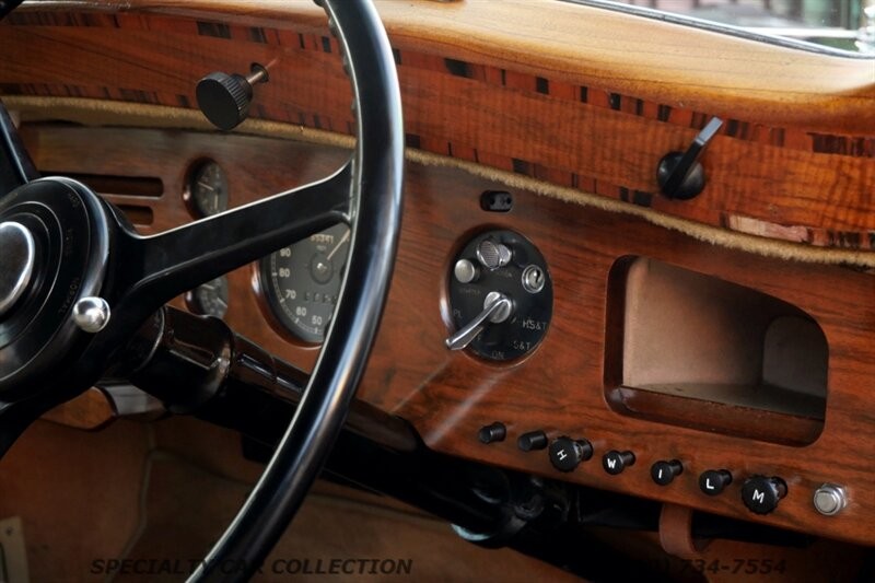 Rolls-Royce-Silver-Wraith-1952-26