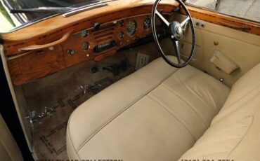 Rolls-Royce-Silver-Wraith-1952-29