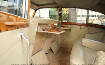 Rolls-Royce-Silver-Wraith-1952-30