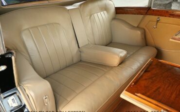 Rolls-Royce-Silver-Wraith-1952-32