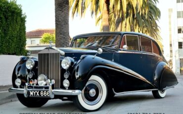 Rolls-Royce-Silver-Wraith-1952
