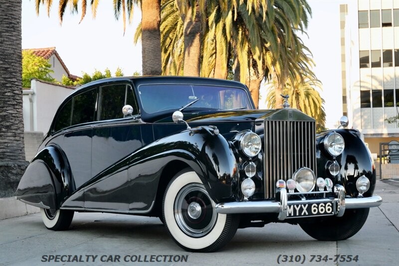 Rolls-Royce-Silver-Wraith-1952-4