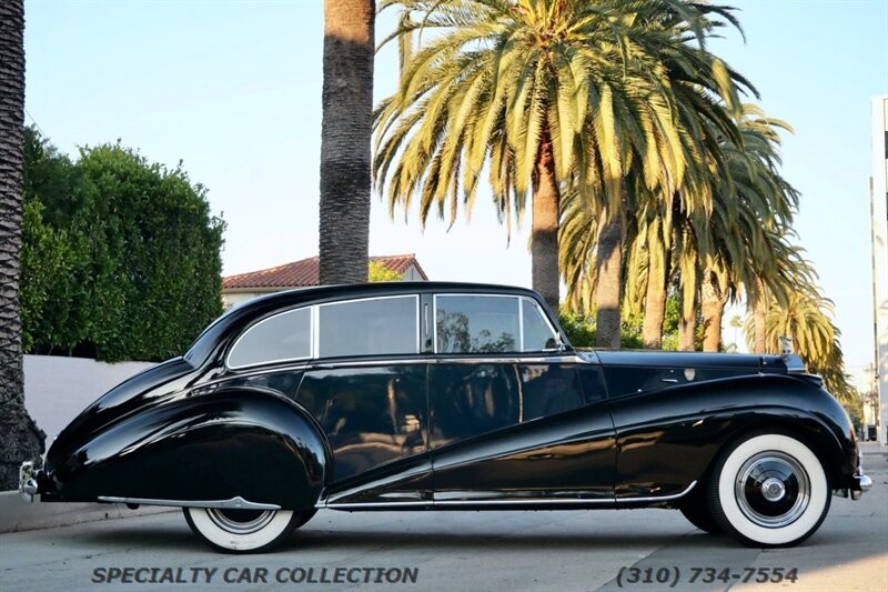Rolls-Royce-Silver-Wraith-1952-5