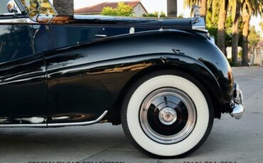 Rolls-Royce-Silver-Wraith-1952-7