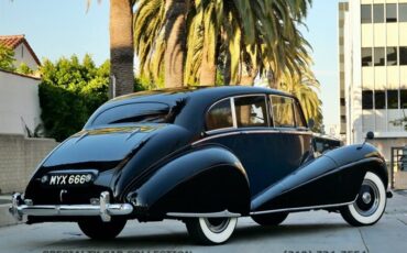 Rolls-Royce-Silver-Wraith-1952-8