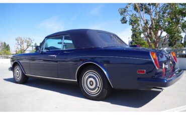 Rolls-royce-Corniche-ii-1986-Royal-Blue-Cream-w-blue-piping-11