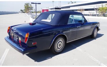 Rolls-royce-Corniche-ii-1986-Royal-Blue-Cream-w-blue-piping-12