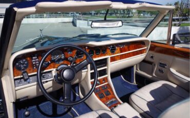 Rolls-royce-Corniche-ii-1986-Royal-Blue-Cream-w-blue-piping-19