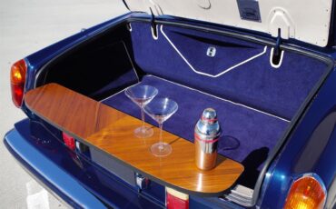 Rolls-royce-Corniche-ii-1986-Royal-Blue-Cream-w-blue-piping-22