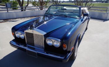 Rolls-royce-Corniche-ii-1986-Royal-Blue-Cream-w-blue-piping