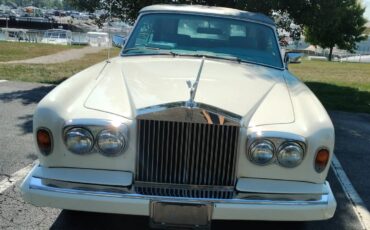 Rolls-royce-corniche-convertible-1982-white-4
