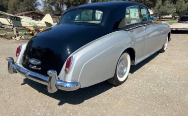 Rolls-royce-silver-cloud-ii-1960-7