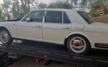 Rolls-royce-silver-spirit-1985-white-1