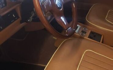 Rolls-royce-silver-spirit-1985-white-13