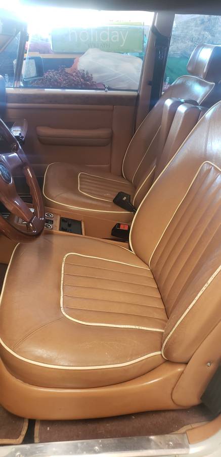 Rolls-royce-silver-spirit-1985-white-3
