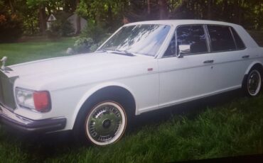 Rolls-royce-silver-spirit-1985-white-7