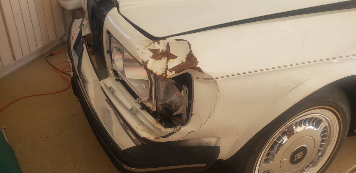 Rolls-royce-silver-spirit-1985-white-8