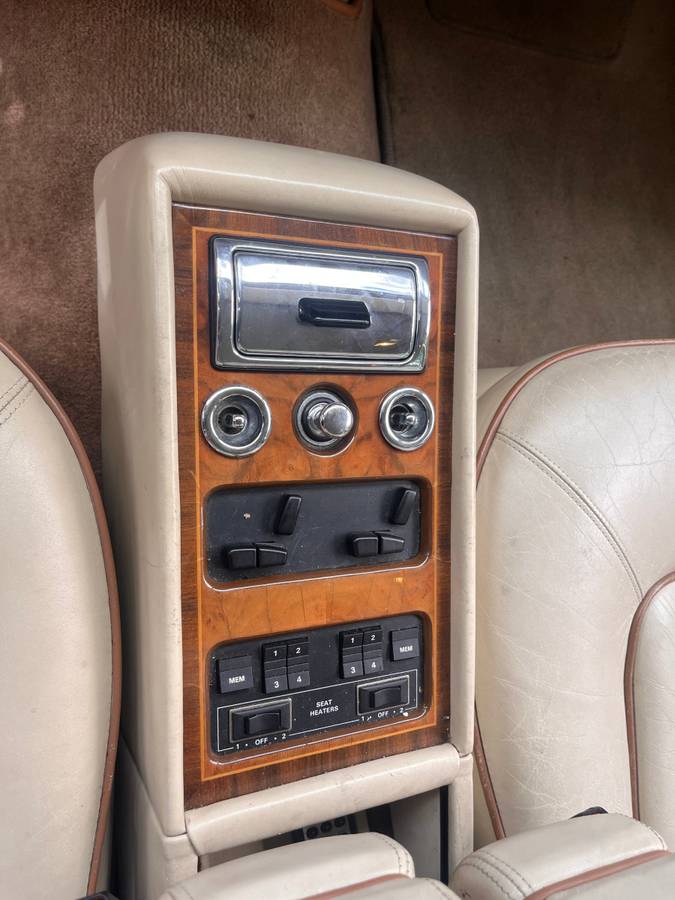 Rolls-royce-silver-spirit-ll-1990-white-12